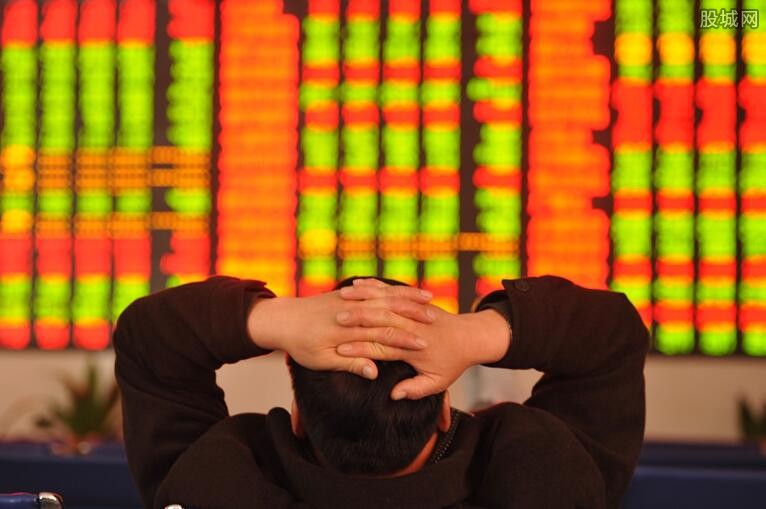 Canalys：华为二季度重夺中国手机市场桂冠，苹果(AAPL.US)跌至第五